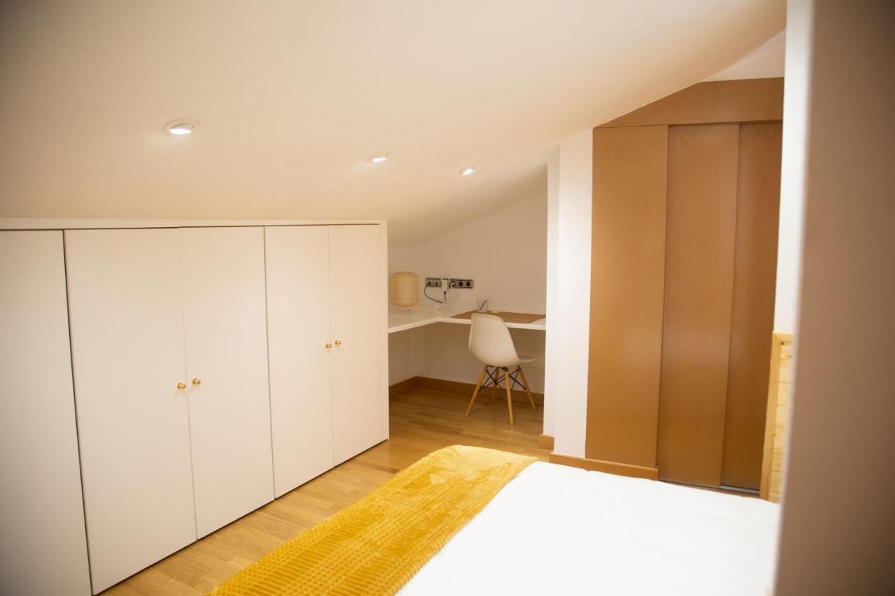 Apartamento Rajabai Almansa Exterior foto