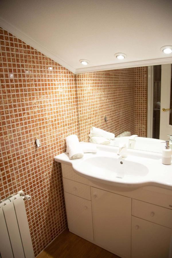Apartamento Rajabai Almansa Exterior foto